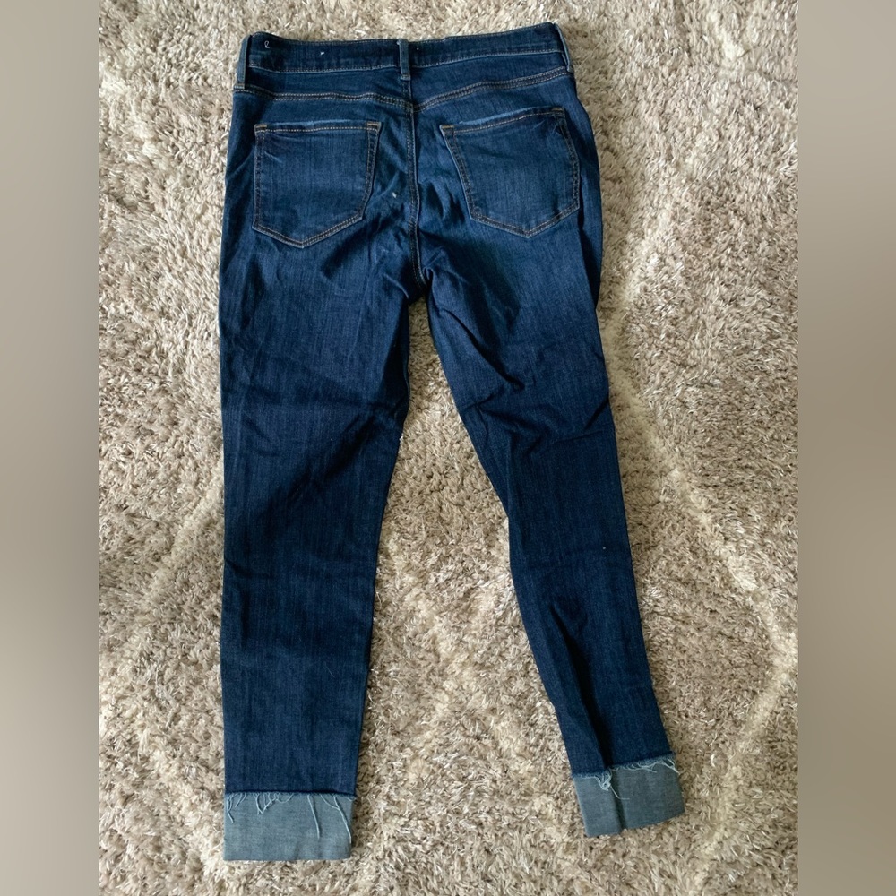 Loft size 8 modern skinny jeans. Worn 1-2x, excellent condition.